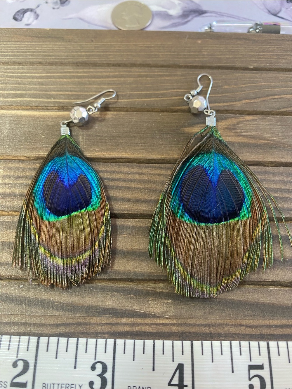 Boho Peacock Feather Drop Dangle Earrings Iridescent Blue & Green Accent - Picture 6 of 11